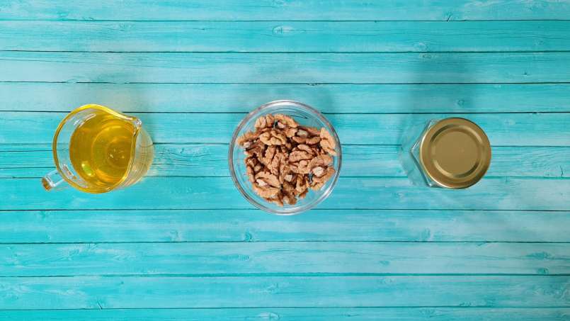 Miodowe orzechy włoskie w słoiku, zdjęcie 7