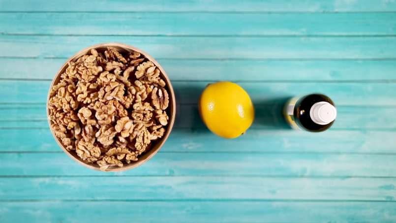 Miód z orzechami włoskimi, cytryną i propolisem na odporność, zdjęcie 3